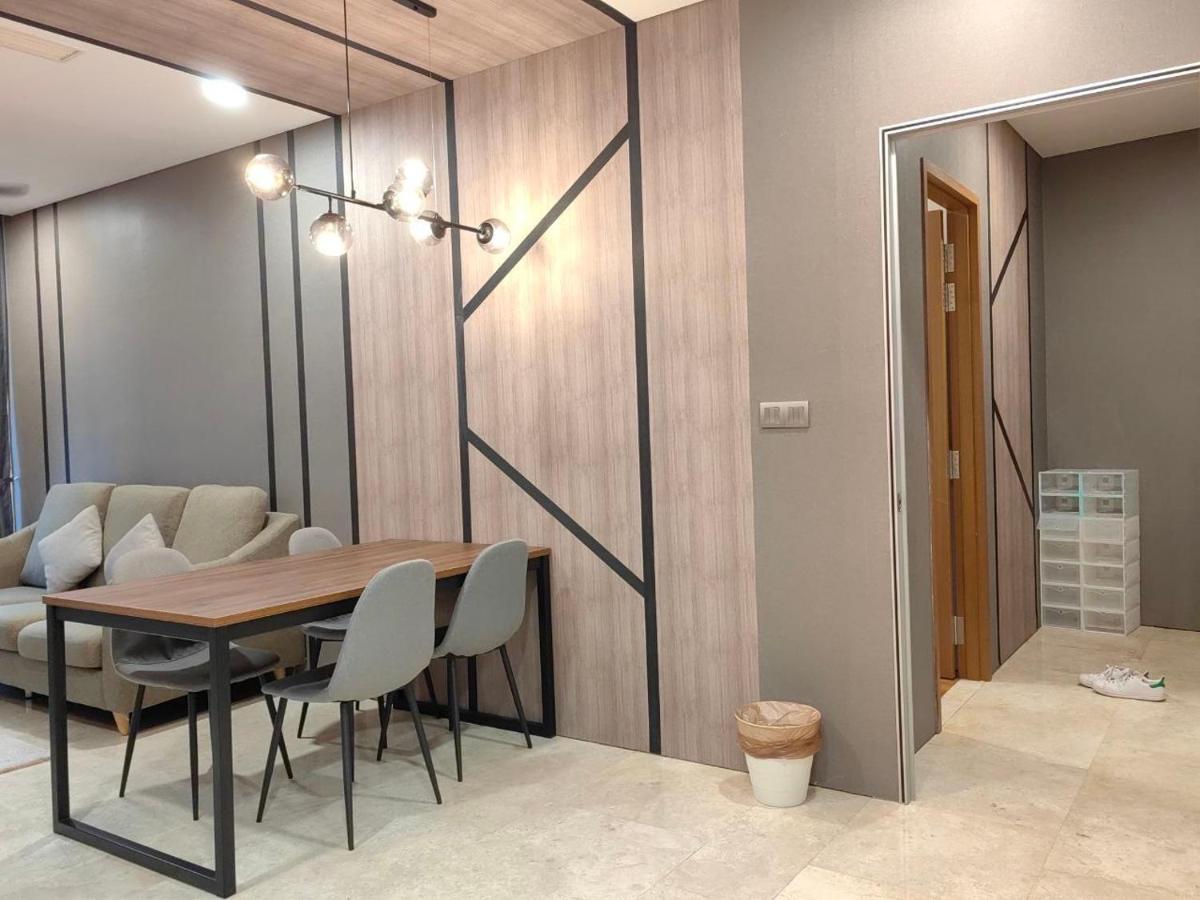 Sky Suites Klcc By Luna Suites Куала Лумпур Екстериор снимка