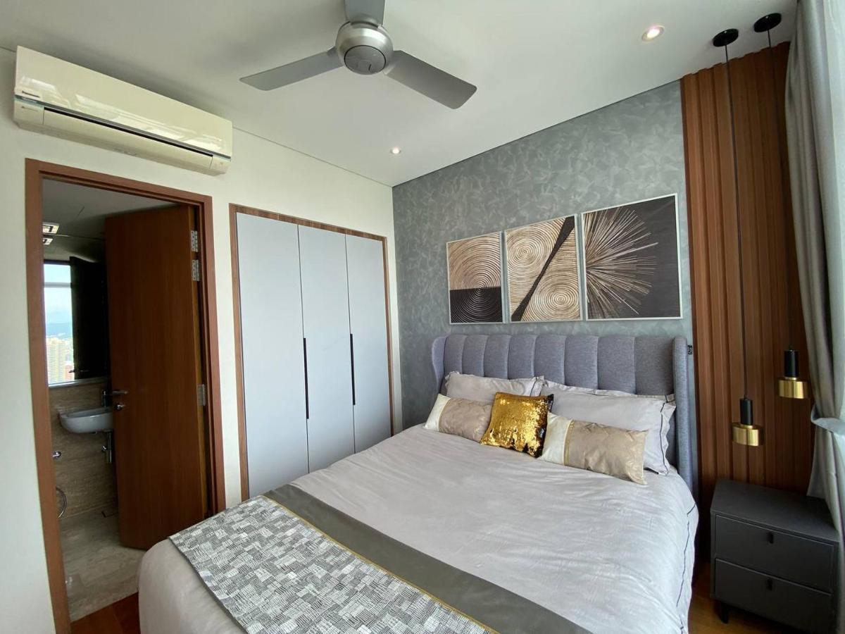 Sky Suites Klcc By Luna Suites Куала Лумпур Екстериор снимка