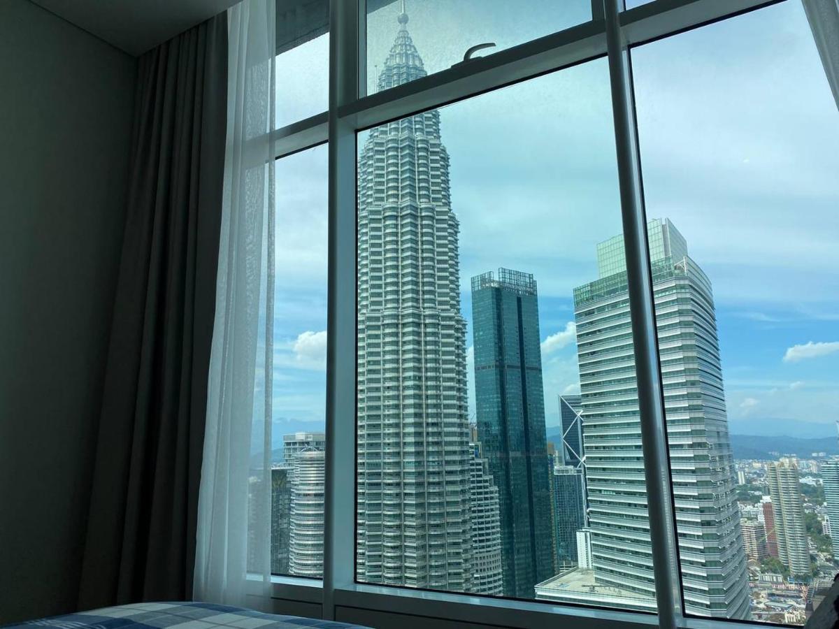Sky Suites Klcc By Luna Suites Куала Лумпур Екстериор снимка