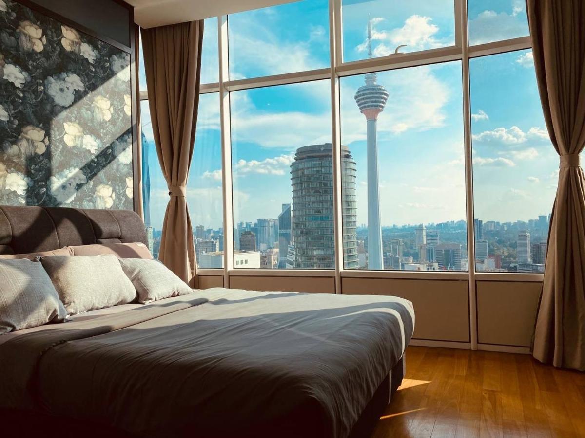 Sky Suites Klcc By Luna Suites Куала Лумпур Екстериор снимка